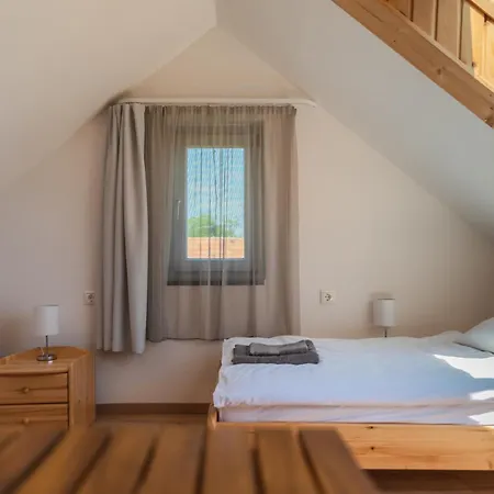 Bleicher Borbirtok Apartmán Balatonkeresztúr